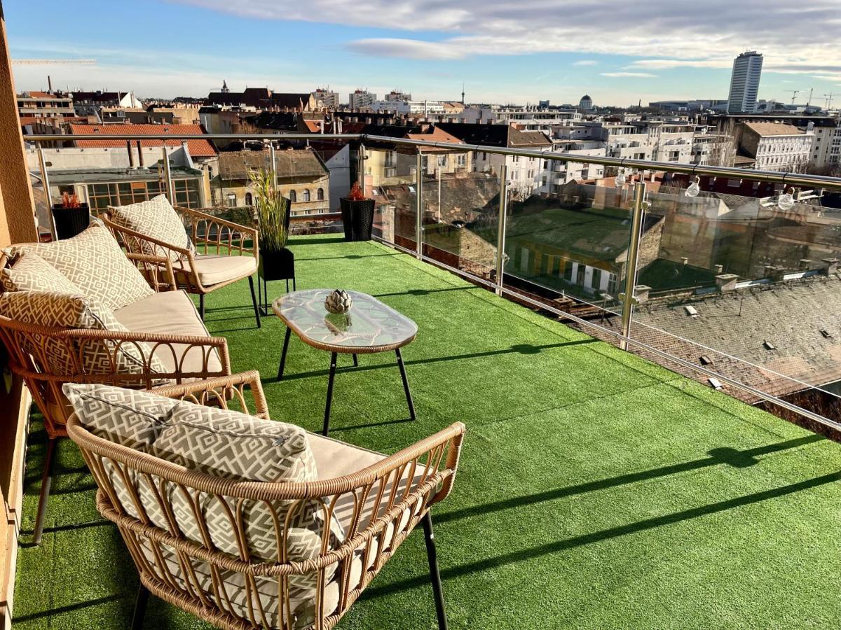 Downtown Penthouse Budapest Exterior photo